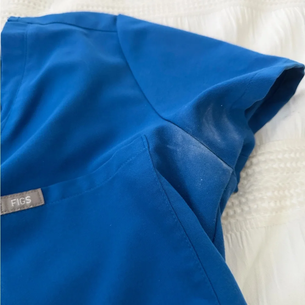 Royal Blue FIGS Catarina Scrub Top - Picture 4 of 4